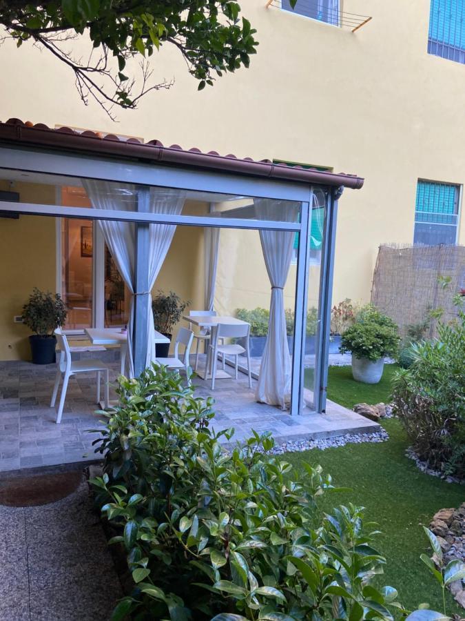 Paradise Inn Livorno Bagian luar foto