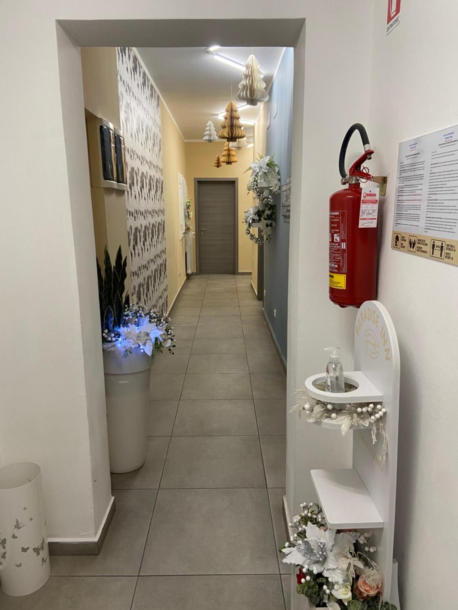 Paradise Inn Livorno Bagian luar foto