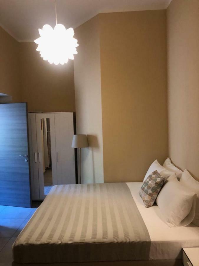 Paradise Inn Livorno Bagian luar foto